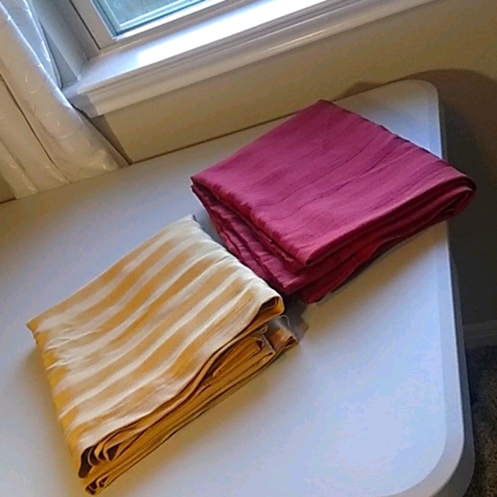 Curtains  (2 pcs.)